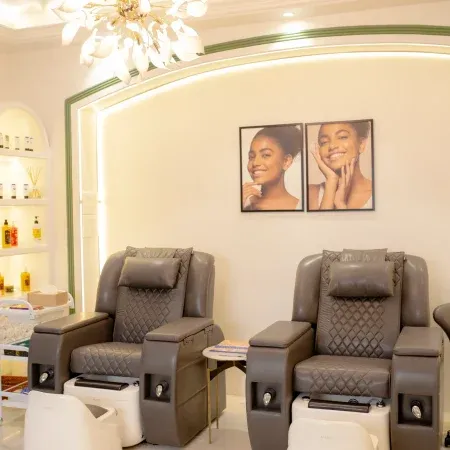 Home Anura Wellness Spa & Salon