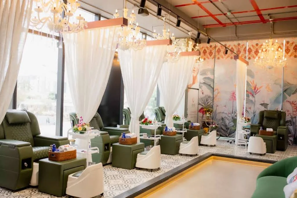 Home Anura Wellness Spa & Salon