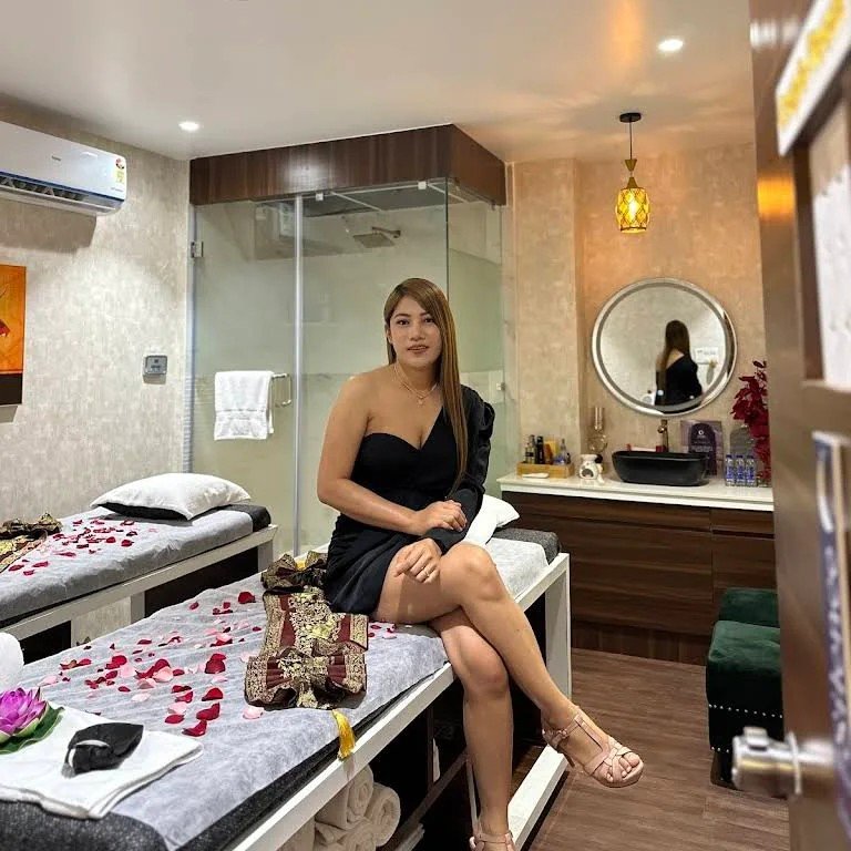 Home Anura Wellness Spa & Salon